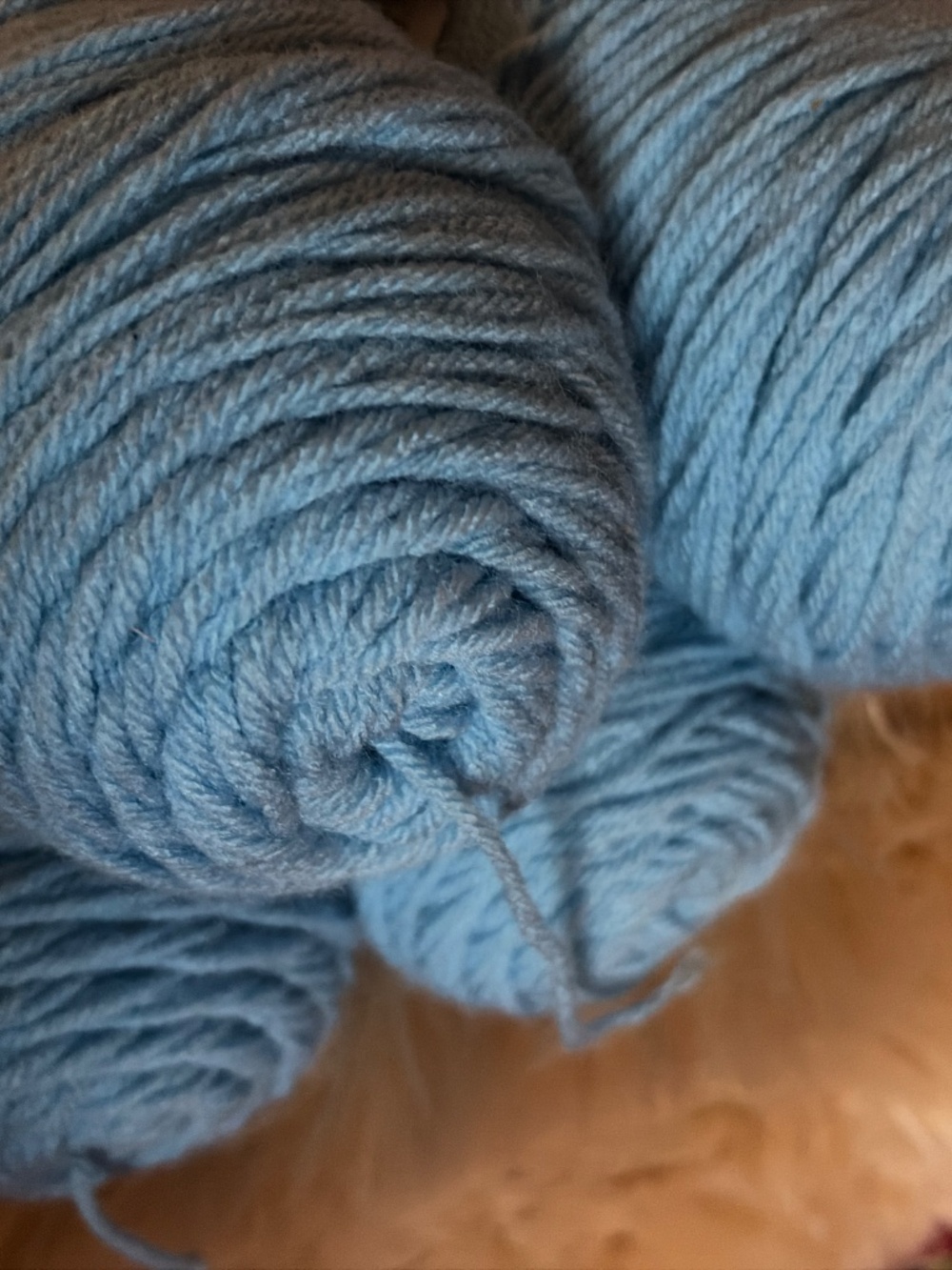 Yarn - Picture 4 of 4